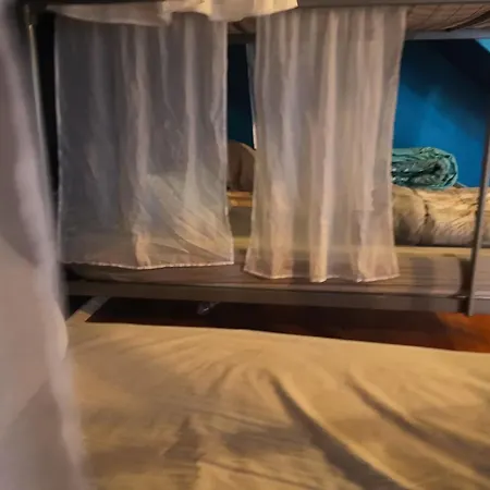 Hostel Mix Dorm Bobigny